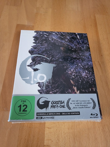 Godzilla minus one deluxe - minus, one-deluxe