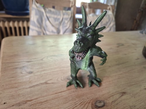 Dragon action figure - action,